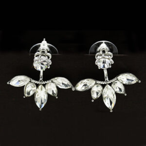 Fashion Romantic Leaf Shaped Crystal Stud Earrings